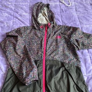 north face windbreaker